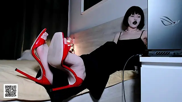 Snapshot of _Goddess_Misha_ chatting on February 1, 2026, 9:02 pm Goddess Misha online show from February 1, 2026, 9:02 pm