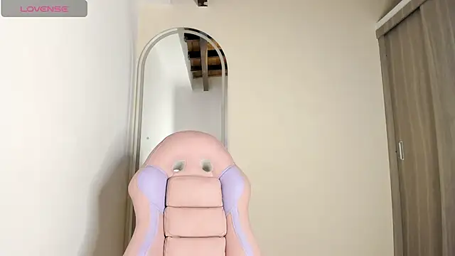 Snapshot of Akanecox chatting on February 22, 2026, 12:57 am Akanecox online show from February 22, 2026, 12:57 am