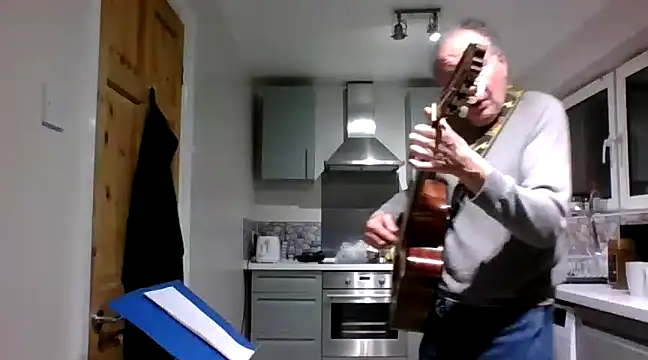 Snapshot of jimmybenido chatting on January 20, 2025, 5:27 pm jimmybenido online show from January 20, 2025, 5:27 pm