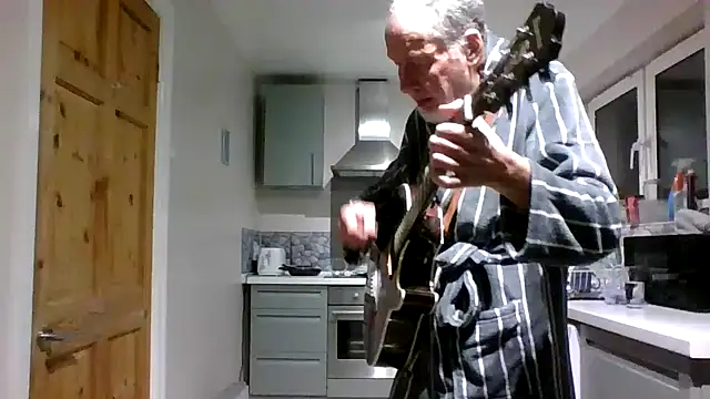 jimmybenido online show from January 6, 2026, 5:39 pm