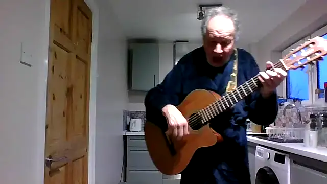 Snapshot of jimmybenido chatting on February 14, 2025, 5:25 pm jimmybenido online show from February 14, 2025, 5:25 pm