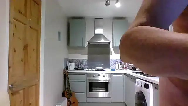 Snapshot of jimmybenido chatting on October 27, 2025, 5:36 pm jimmybenido online show from October 27, 2025, 5:36 pm