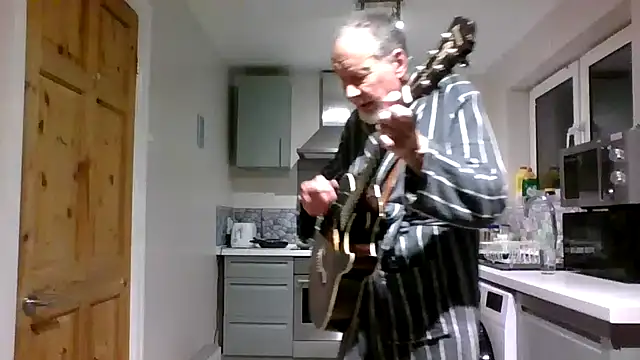 jimmybenido online show from January 13, 2026, 5:39 pm