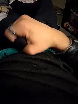 Snapshot of Nayr005 chatting on February 28, 2026, 11:15 pm Nayr005 online show from February 28, 2026, 11:15 pm