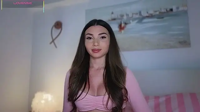 Snapshot of ReyaSophia chatting on April 7, 2026, 8:21 pm ReyaSophia online show from April 7, 2026, 8:21 pm