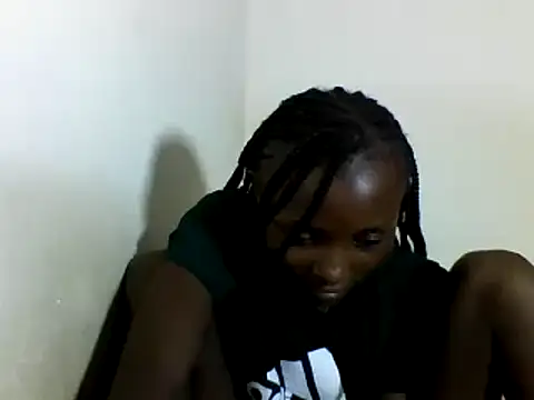 Snapshot of SexyNeedle22 chatting on March 12, 2025, 6:32 pm SexyNeedle22 online show from March 12, 2025, 6:32 pm