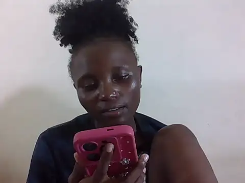 Snapshot of SexyNeedle22 chatting on June 27, 2026, 6:47 pm SexyNeedle22 online show from June 27, 2026, 6:47 pm
