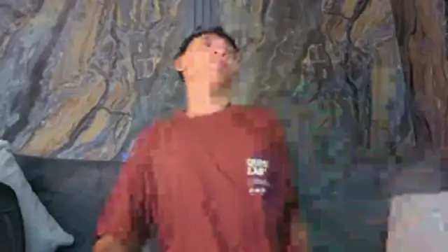 Snapshot of Daviid_laidd chatting on May 7, 2026, 9:18 pm Daviid laidd online show from May 7, 2026, 9:18 pm