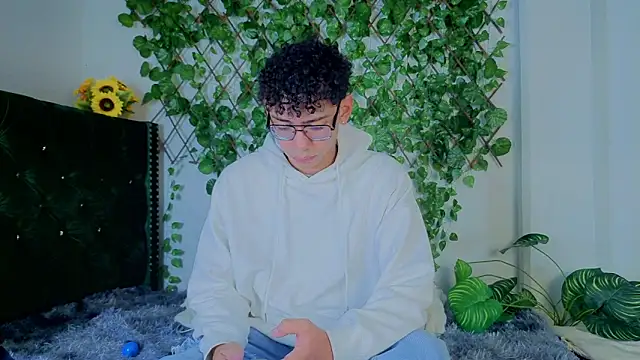 Daviid laidd online show from November 12, 2025, 10:02 pm