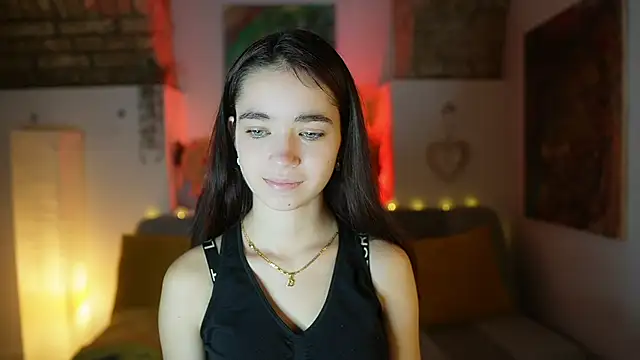 Snapshot of Gia_Paige18 chatting on January 25, 2025, 9:04 am Gia Paige18 online show from January 25, 2025, 9:04 am