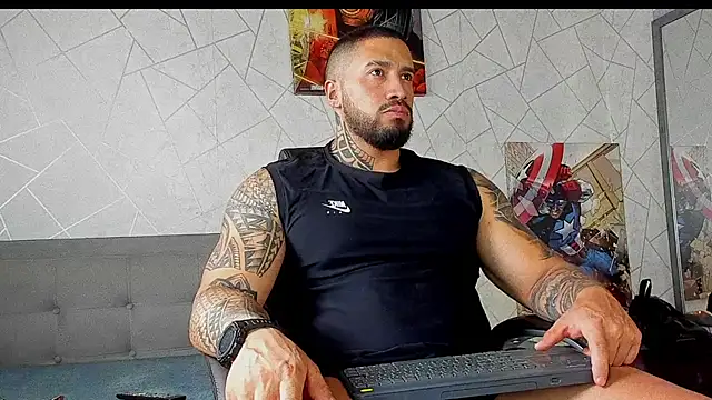 Snapshot of Cristian_Walker chatting on February 22, 2026, 1:35 pm Cristian Walker online show from February 22, 2026, 1:35 pm