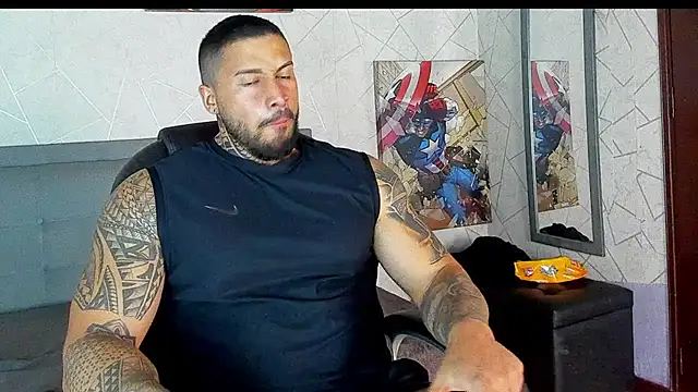 Snapshot of Cristian_Walker chatting on February 10, 2026, 12:59 pm Cristian Walker online show from February 10, 2026, 12:59 pm