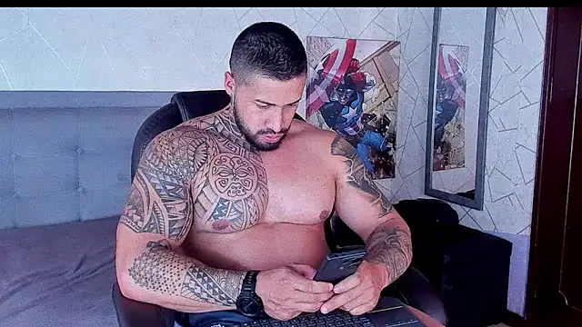 Snapshot of Cristian_Walker chatting on February 3, 2026, 8:03 pm Cristian Walker online show from February 3, 2026, 8:03 pm