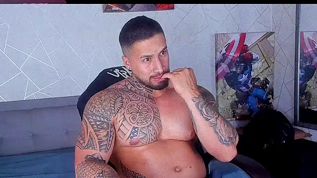 Snapshot of Cristian_Walker chatting on April 11, 2026, 12:07 am Cristian Walker online show from April 11, 2026, 12:07 am