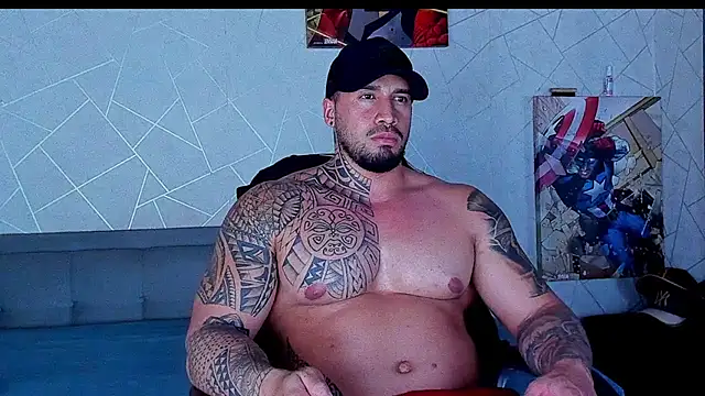 Snapshot of Cristian_Walker chatting on May 15, 2026, 11:47 pm Cristian Walker online show from May 15, 2026, 11:47 pm