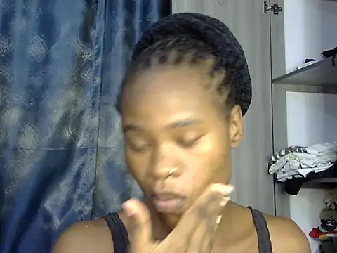 Snapshot of sweetblackbeauty001 chatting on June 25, 2026, 8:14 pm sweetblackbeauty001 online show from June 25, 2026, 8:14 pm