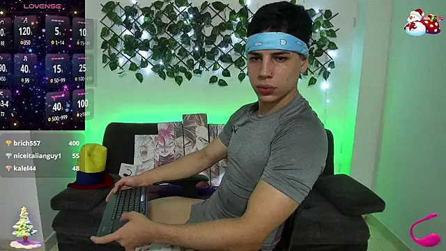 Snapshot of jonathanjoestar_ chatting on December 30, 2024, 12:43 am jonathanjoestar online show from December 30, 2024, 12:43 am