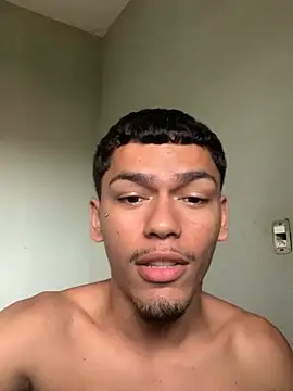 Snapshot of dolariano chatting on January 18, 2025, 6:43 pm dolariano online show from January 18, 2025, 6:43 pm