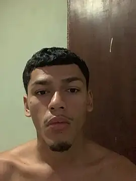 Snapshot of dolariano chatting on January 5, 2025, 8:42 pm dolariano online show from January 5, 2025, 8:42 pm