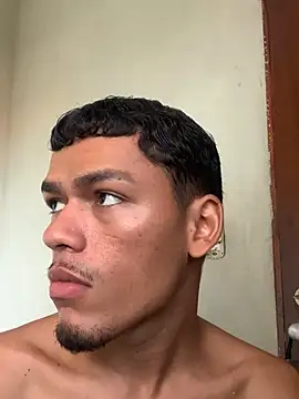 Snapshot of dolariano chatting on January 25, 2025, 2:14 pm dolariano online show from January 25, 2025, 2:14 pm