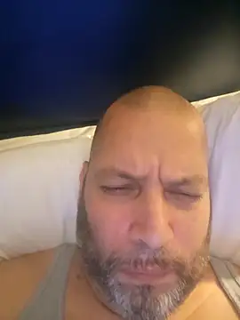 Just2much online show from April 10, 2026, 6:20 am