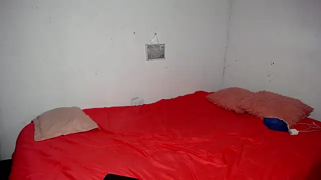 Teen porn online show from May 27, 2026, 7:43 pm