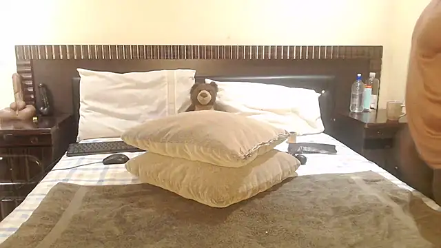 sexybigasss online show from September 28, 2025, 12:01 pm