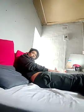 Tigermanboy online show from March 3, 2025, 9:34 am