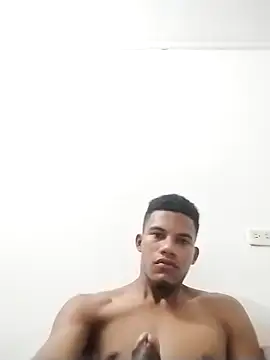 Snapshot of Gutierrez6383 chatting on November 13, 2025, 6:50 am Gutierrez6383 online show from November 13, 2025, 6:50 am