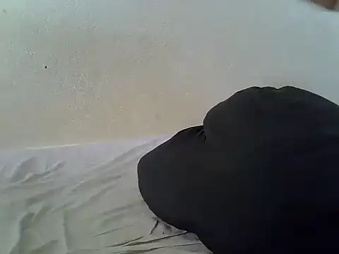 SpicyPetite online show from December 18, 2025, 7:24 am