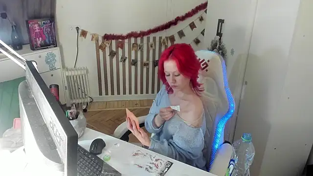 Silly  Milly online show from December 16, 2025, 7:18 pm