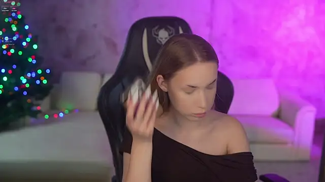 Linda054 online show from December 21, 2025, 12:46 am