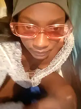 Snapshot of barehunny chatting on May 17, 2026, 5:57 pm barehunny online show from May 17, 2026, 5:57 pm