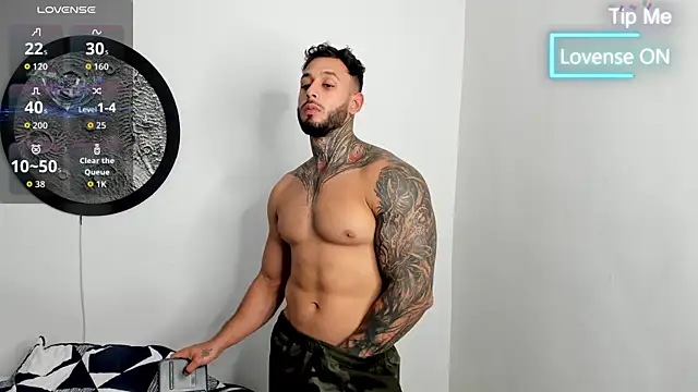 Snapshot of mike_belle chatting on April 16, 2026, 3:40 am mike belle online show from April 16, 2026, 3:40 am