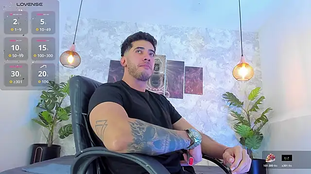 Snapshot of Nate_franco chatting on February 7, 2026, 4:20 am Nate franco online show from February 7, 2026, 4:20 am