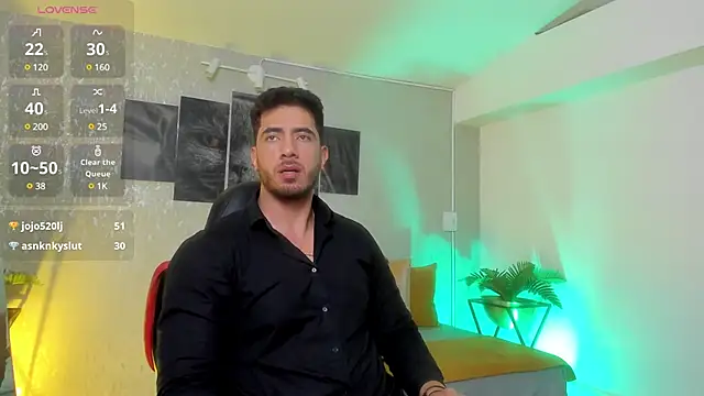 Snapshot of Nate_franco chatting on February 27, 2025, 9:29 am Nate franco online show from February 27, 2025, 9:29 am