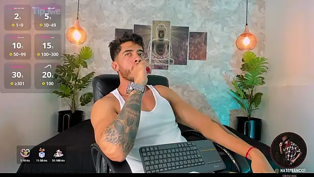 Snapshot of Nate_franco chatting on November 9, 2025, 4:55 pm Nate franco online show from November 9, 2025, 4:55 pm