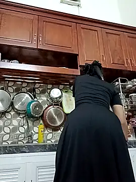 Snapshot of ___Erin___ chatting on November 11, 2025, 3:34 am Erin online show from November 11, 2025, 3:34 am