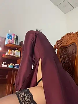    Erin    online show from July 2, 2026, 3:18 am
