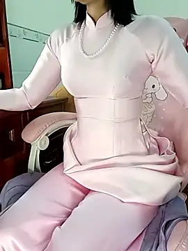 Snapshot of ___Erin___ chatting on January 12, 2026, 1:12 am Erin online show from January 12, 2026, 1:12 am