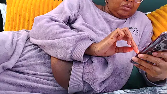 GoddessTitts online show from November 29, 2025, 11:21 am