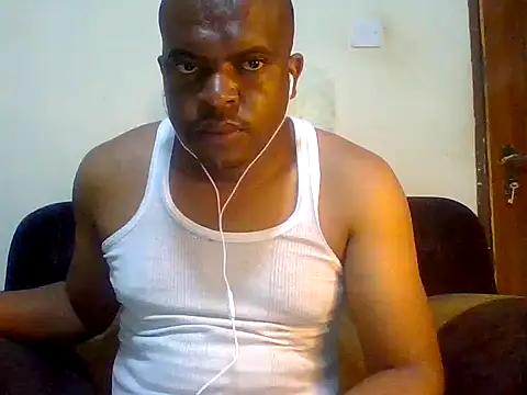 Snapshot of lui_cuuty chatting on October 5, 2025, 12:23 am lui cuuty online show from October 5, 2025, 12:23 am