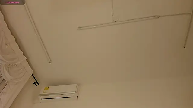 Samanntha Rose online show from February 12, 2026, 1:11 pm