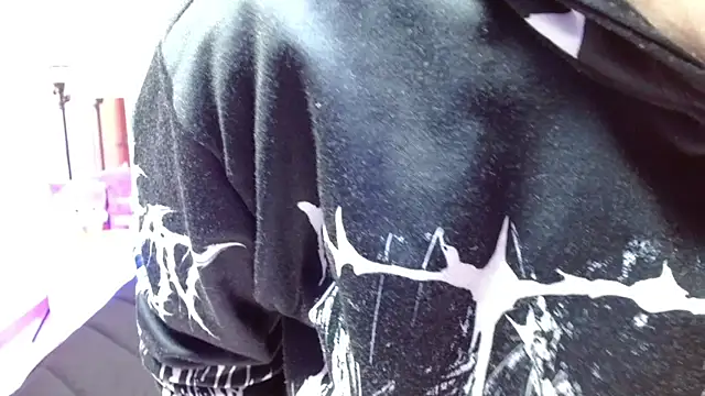 erika sukubo online show from March 3, 2025, 10:52 pm