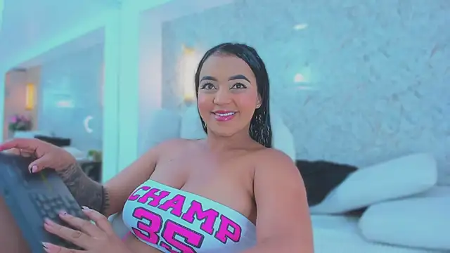 ximena case online show from October 30, 2025, 12:25 pm