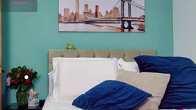 yanella fire online show from October 18, 2025, 3:47 pm