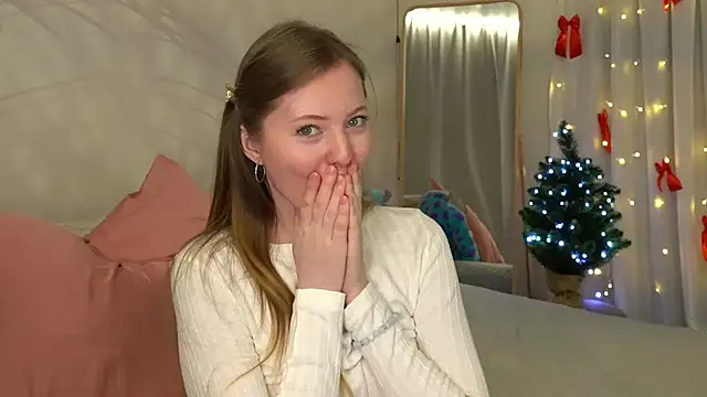  elisa omm  online show from December 17, 2025, 1:05 pm