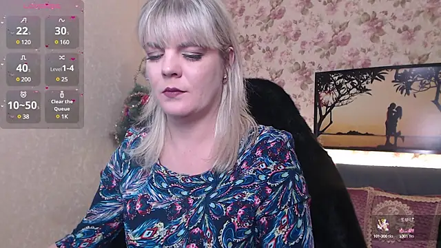 Snapshot of AliciaLaska chatting on December 17, 2024, 8:10 pm AliciaLaska online show from December 17, 2024, 8:10 pm