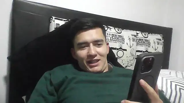 Estebitan vm online show from April 21, 2026, 12:12 am