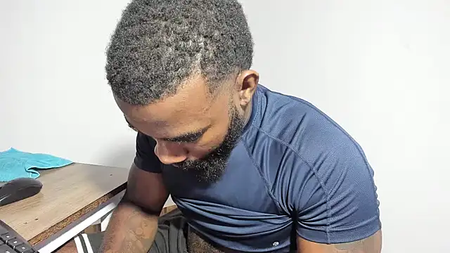 Freedom 24 online show from December 1, 2025, 8:53 pm